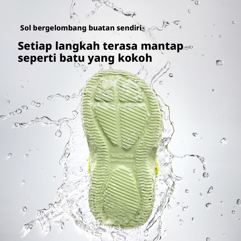 Sepatu Santai Mario Kids EVA untuk Musim Panas, Sepatu Pantai Tanpa Tali untuk Anak Balita, Anak Laki-laki, dan Anak Perempuan