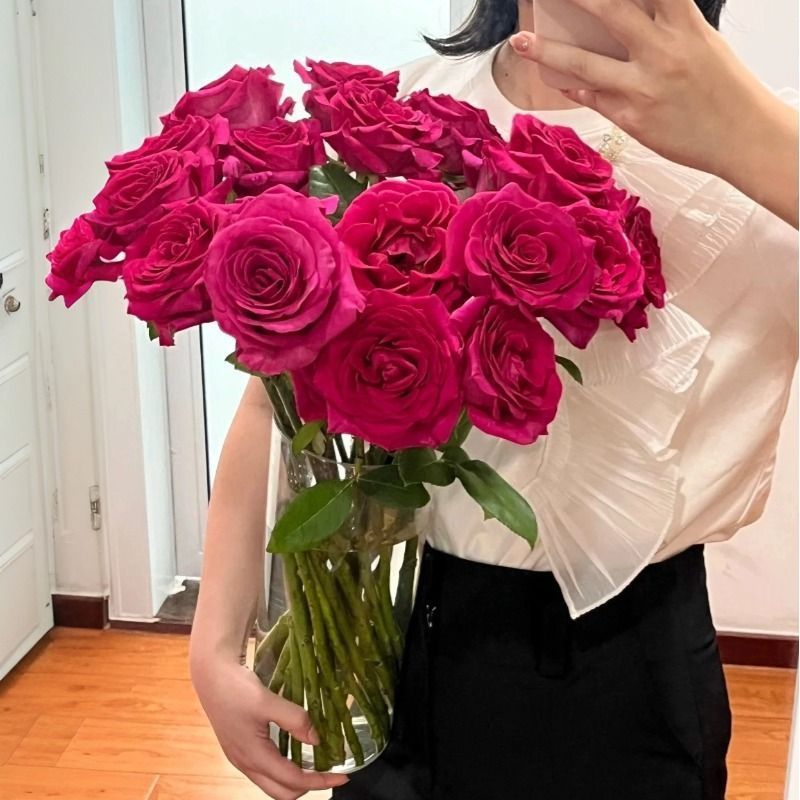 Fresh Cut Pink Floyd Rose | Hot Fuchsia Large Head Long Stem Luxury Cut Rose for Wedding Bouquet