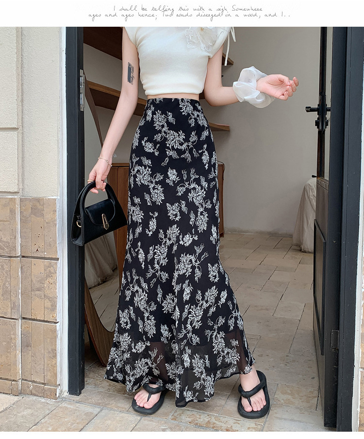 Chiffon floral fishtail skirt women's summer new high-waisted thin elastic waist skirt cool and breathable medium and long skirt
