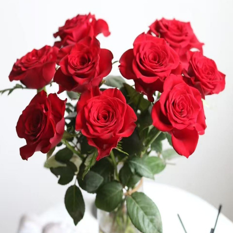 Choose three pieces, free shipping, flower bouquet, flower base straight hair, flower group buying, source of goods, flower wholesale, one piece is sent on behalf of others.