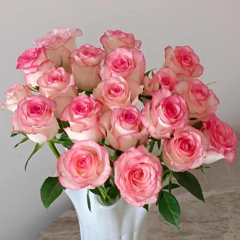 Choose three pieces, free shipping, flower bouquet, flower base straight hair, flower group buying, source of goods, flower wholesale, one piece is sent on behalf of others.