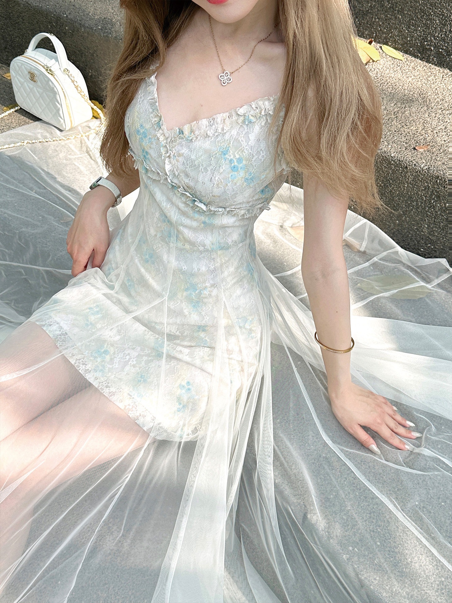 Fairy lace floral suspender mesh swinging holiday style seaside dress