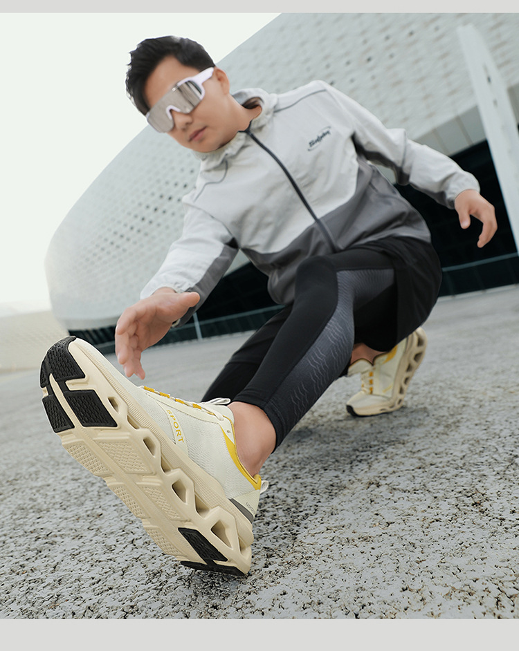 Breathable Lightweight Running Shoes for Men Women, Non-Slip Wear-Resistant Outdoor Fitness Sneakers