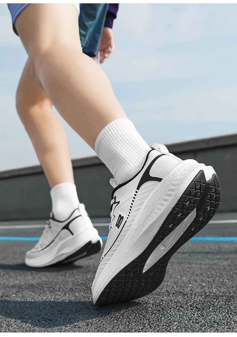 Men's Breathable Running Shoes Lightweight Comfortable Casual Sneakers