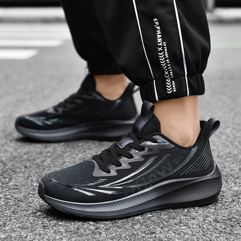 Sepatu Lari Mesh Bernapas Pria Sepatu Santai Ringan untuk Olahraga