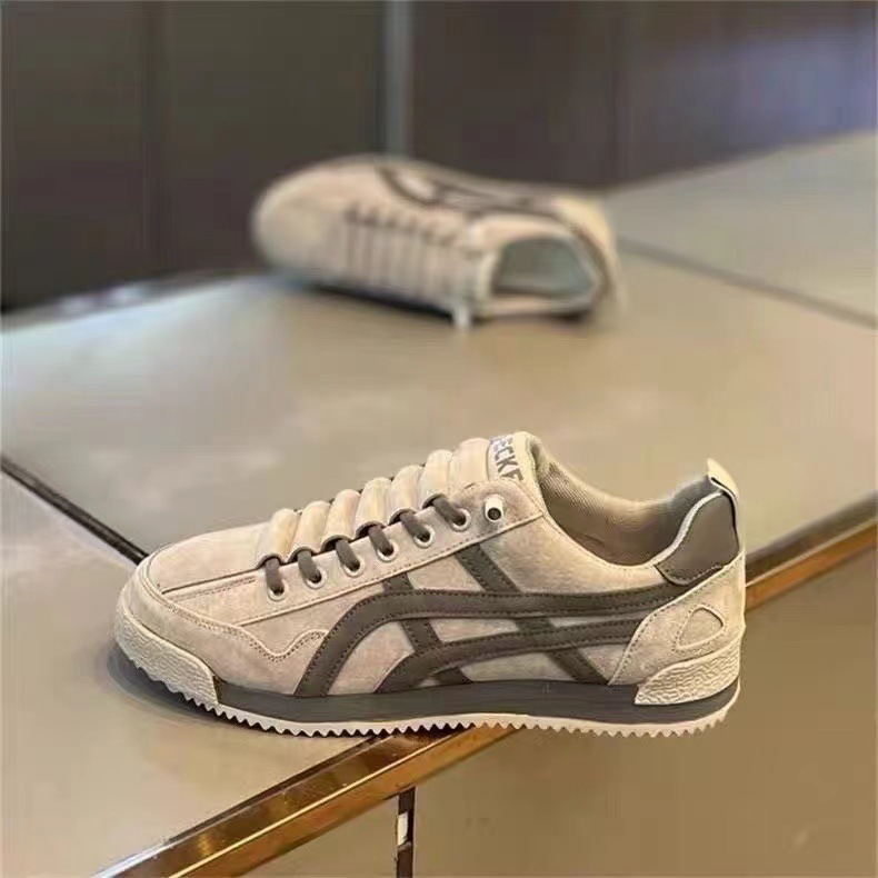 Men's Casual Breathable Retro Flat Sneakers, Low-Top Walking Shoes for Spring