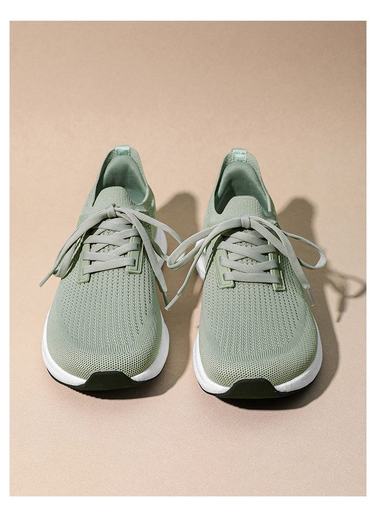 Men's Wide Toe Box Running Shoes Breathable Mesh Casual Sneakers for Summer