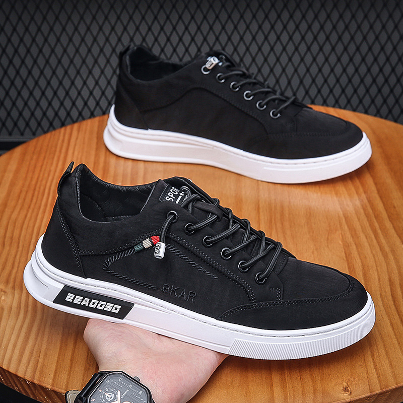Men Canvas Slip-on Shoes Breathable Low-top Casual Sneakers for Summer