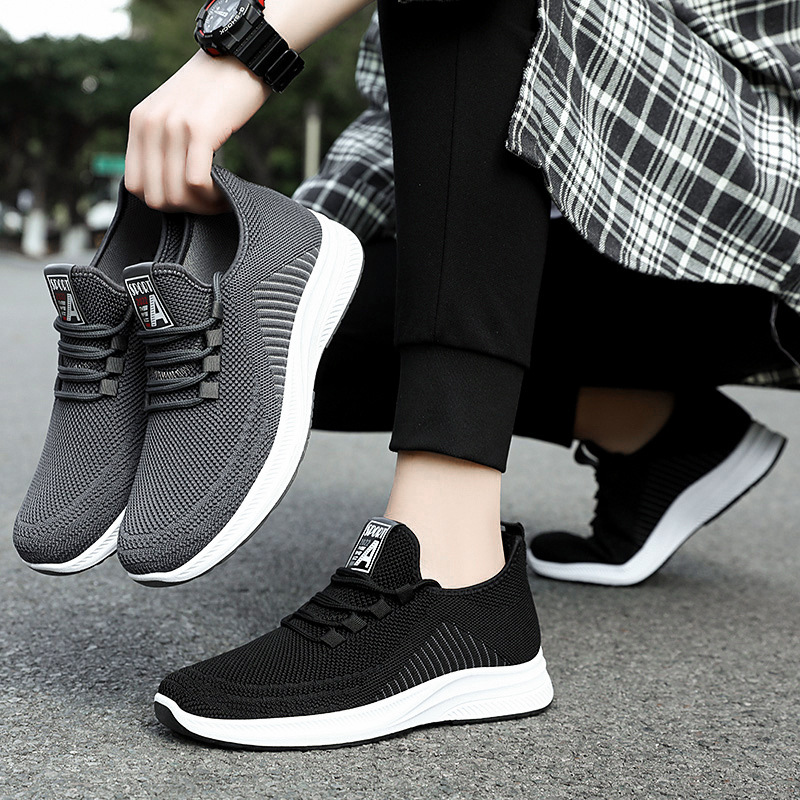 Men's Breathable Running Shoes Soft Sole Lightweight Casual Sneakers