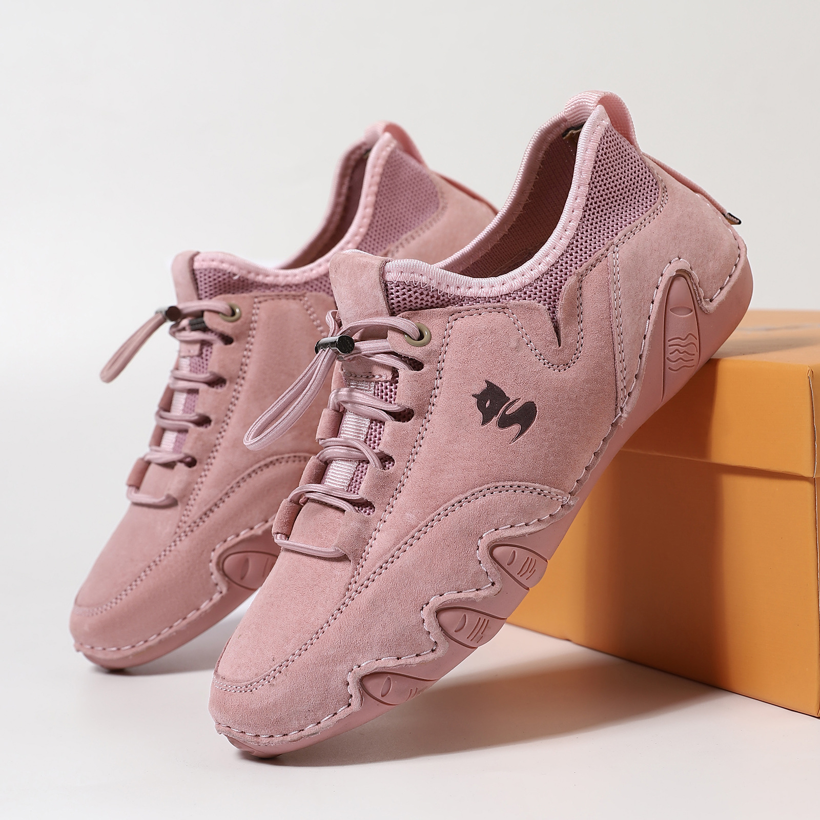 Unisex Genuine Leather Outdoor Casual Sneakers, Breathable Round Toe Flat Shoes for Spring Summer Autumn Winter