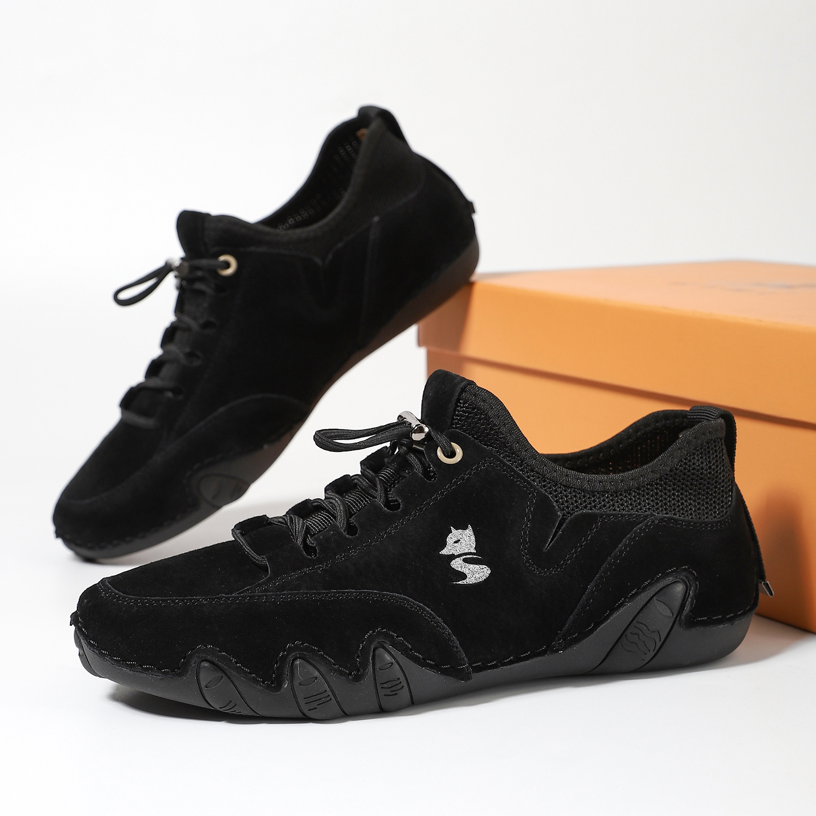 Unisex Genuine Leather Outdoor Casual Sneakers, Breathable Round Toe Flat Shoes for Spring Summer Autumn Winter