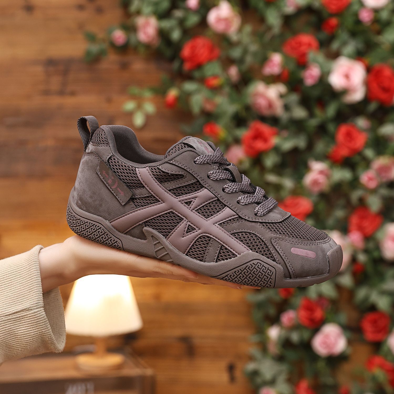 Women's Casual Sneakers Low Top Lace Up Faux Leather Flat Shoes for Daily Wear