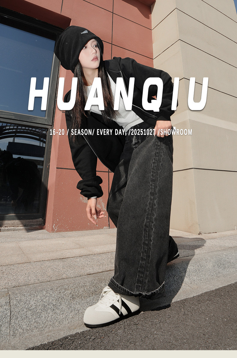Giày thể thao kiểu cũ của quân đội Đức dành cho phụ nữ, giày thường có mũi tròn và dây buộc, phù hợp để đi làm hàng ngày