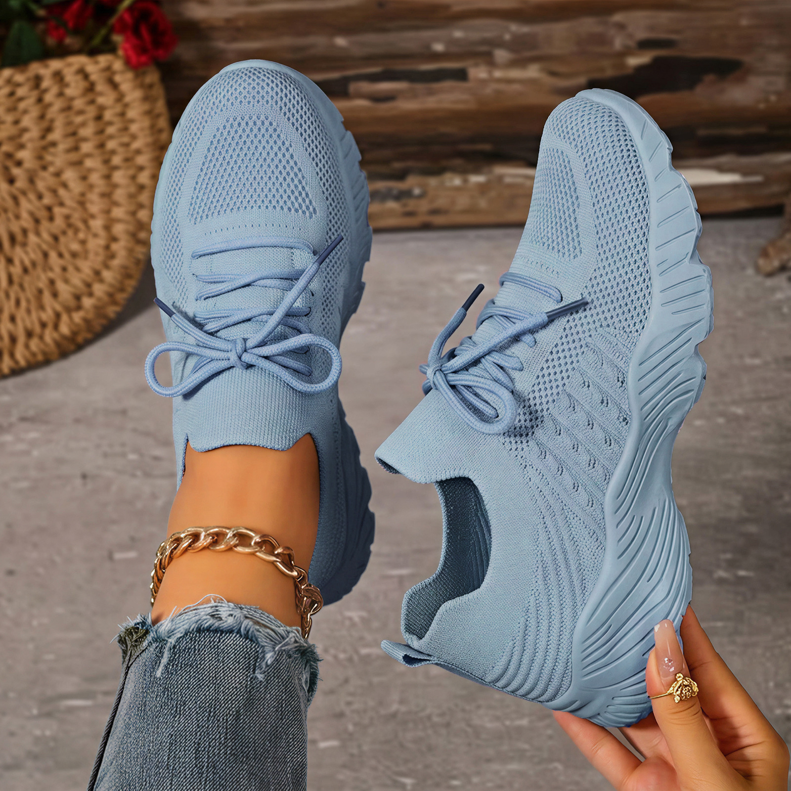 Women's Flyknit Platform Sneakers, Solid Color Lace-Up Casual Shoes with Height Increase