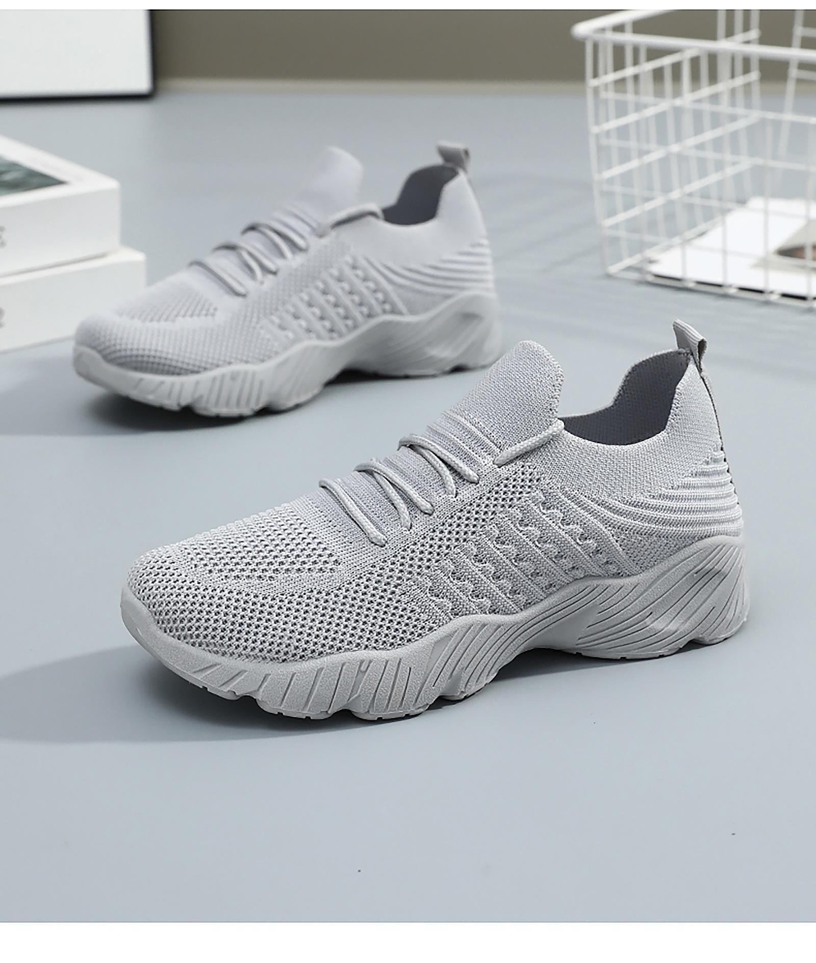 Women's Flyknit Platform Sneakers, Solid Color Lace-Up Casual Shoes with Height Increase