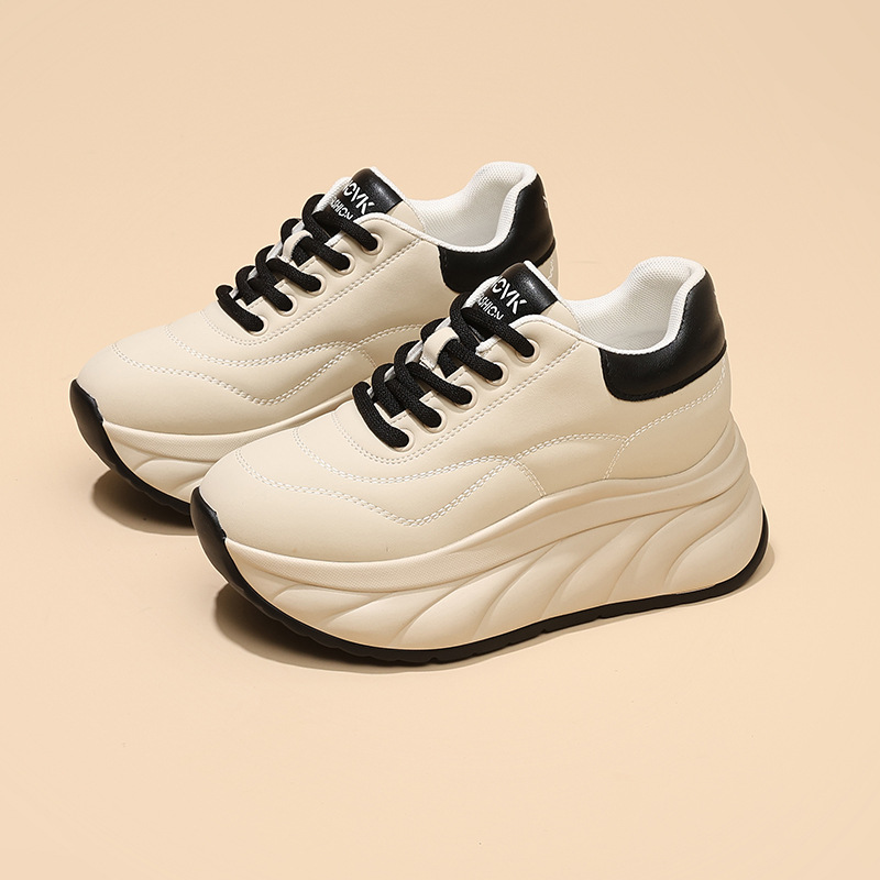 Women's Soft Sole Platform Sneakers, Low Top Round Toe Casual Shoes with Thick Sole