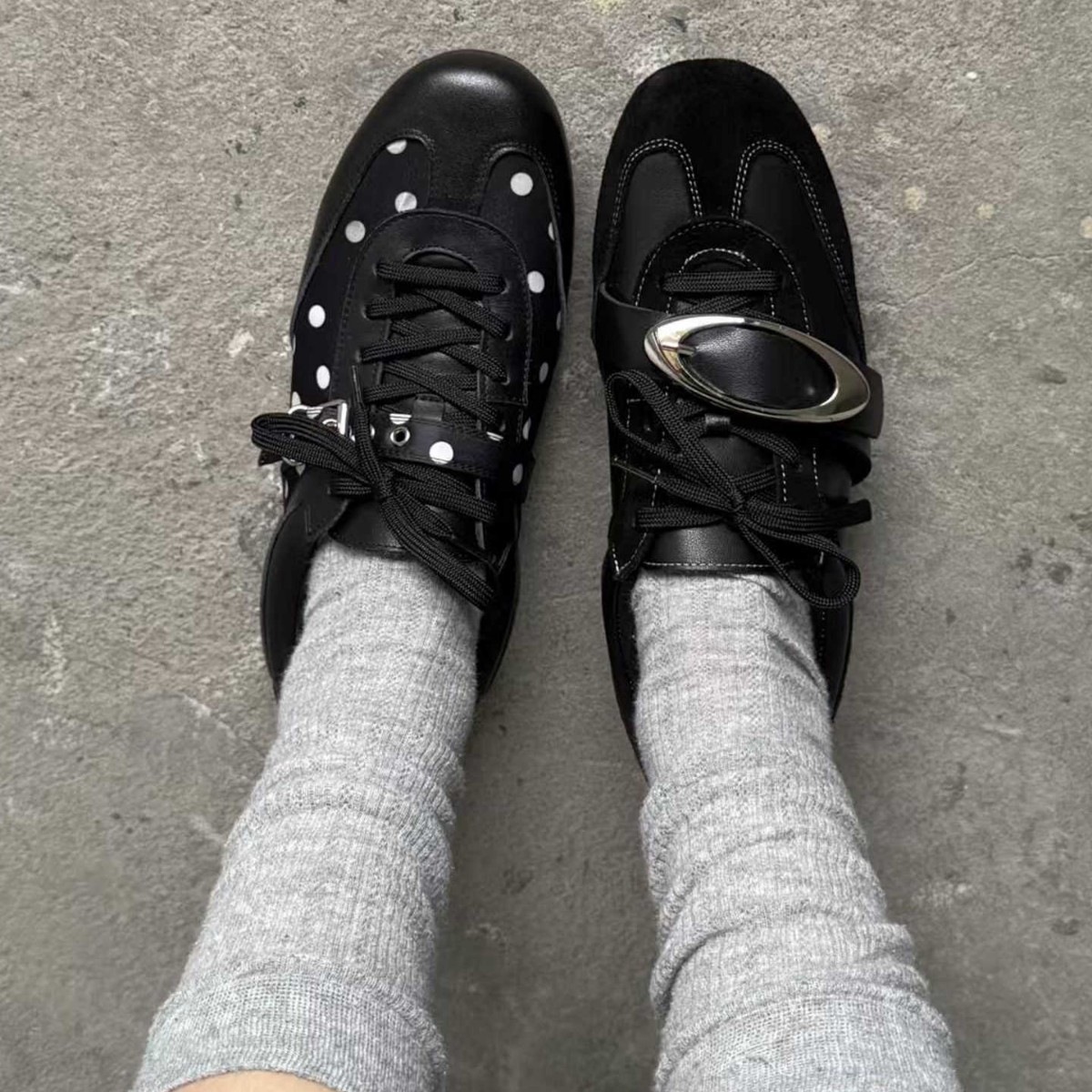 Women's Leather Low Top Sneakers with Polka Dot Pattern, Round Toe Casual Shoes