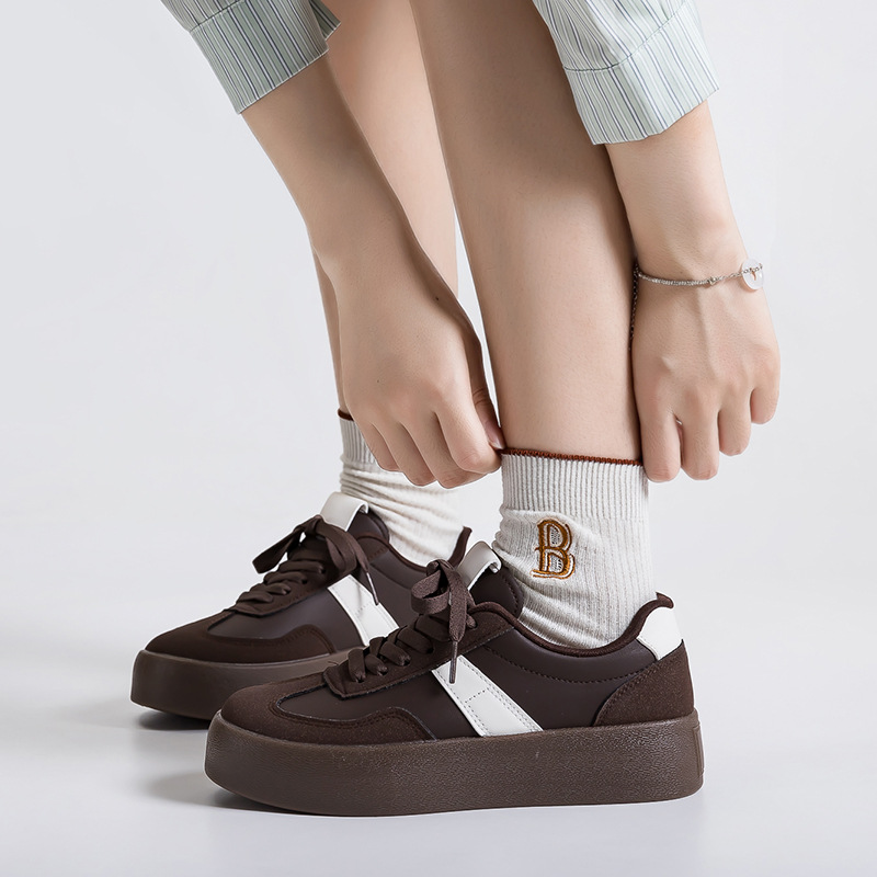 Unisex PU Leather Sneakers with Thick Sole, Lace-Up Casual Walking Shoes for Spring Summer Autumn