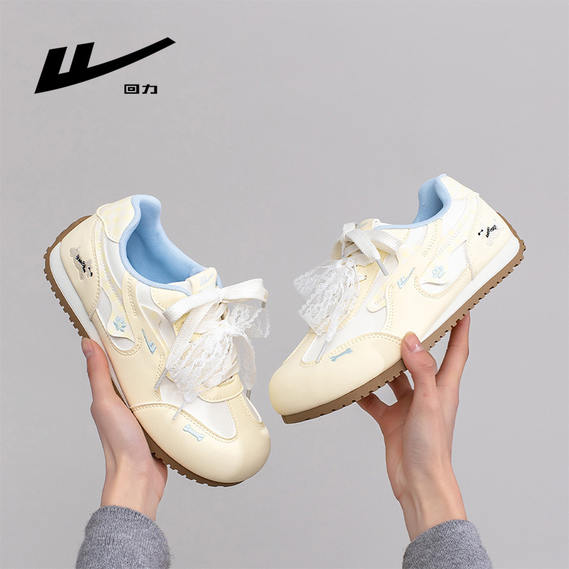 Warrior Women's Color Block Low Top Sneakers, Fabric Lace Up Casual Shoes for Spring and Fall