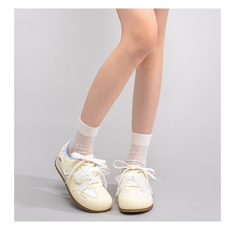 Warrior Women's Color Block Low Top Sneakers, Fabric Lace Up Casual Shoes for Spring and Fall