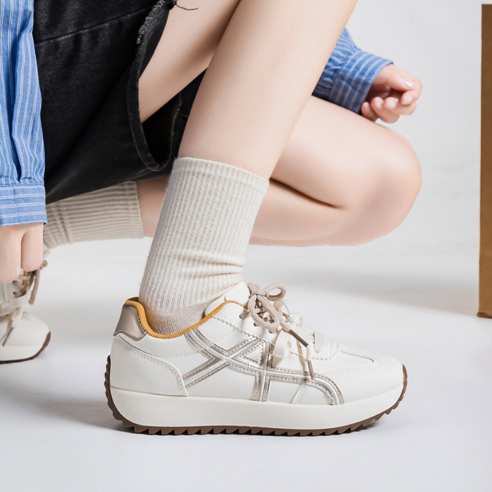 Women's Color Block Lace-Up Sneakers, PU Casual Walking Shoes with Thick Sole