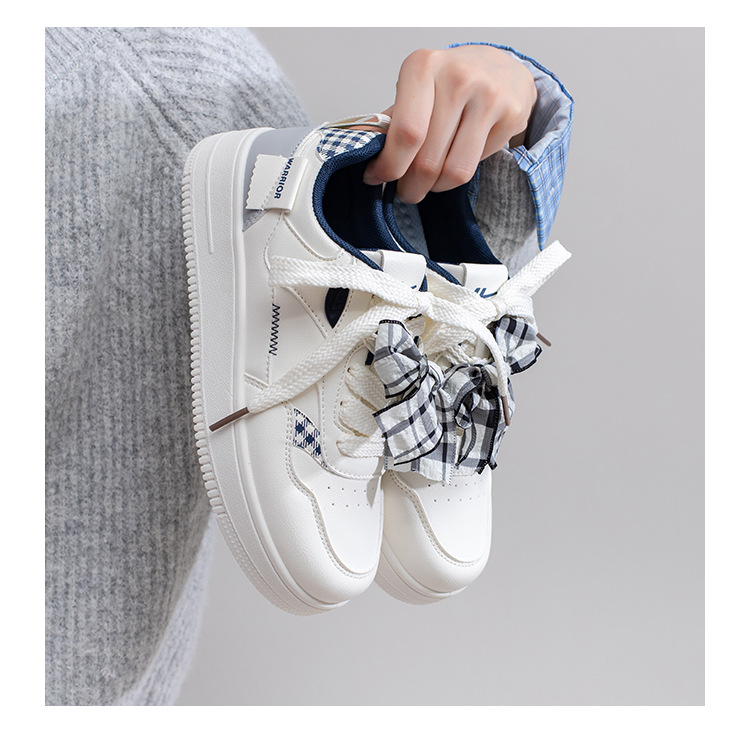 Women's Color Block Low Top Skate Shoes, Comfortable Lace Up Synthetic Leather Sneakers for Spring and Fall