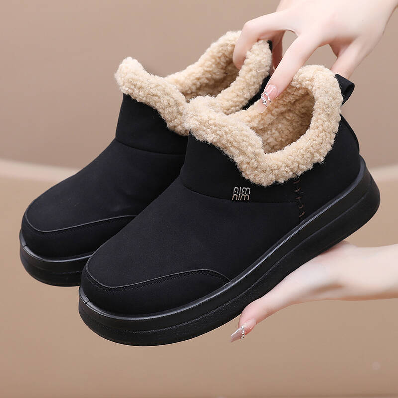 Women Winter Fleece-Lined Snow Boots, Slip-On Platform Casual Shoes for Daily Wear