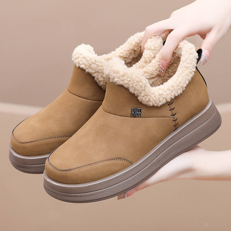 Women Winter Fleece-Lined Snow Boots, Slip-On Platform Casual Shoes for Daily Wear