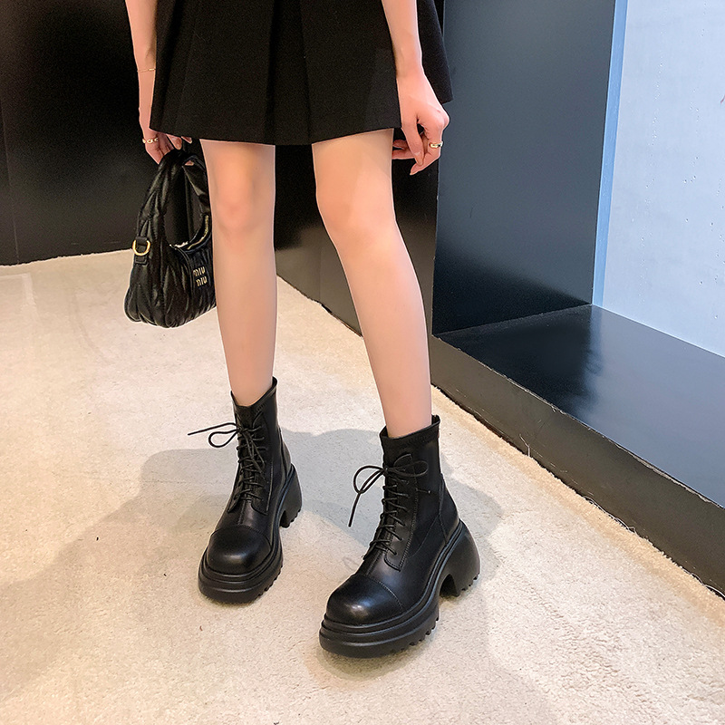 Women's Leather Ankle Boots, Round Toe Chunky Heel Lace-Up Martin Boots for Fall Winter