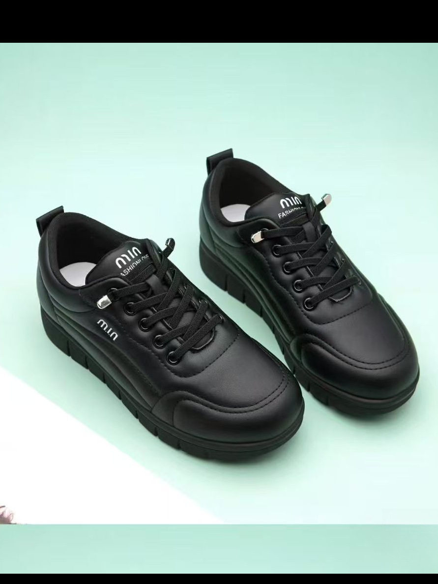 Women's Faux Leather Walking Shoes with Soft Sole and Anti-Slip Design for Fall and Winter