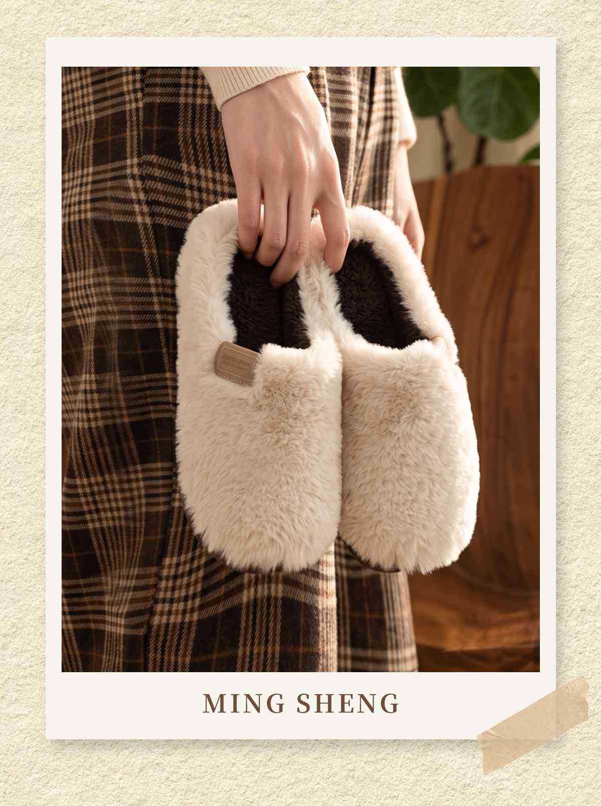 Faux Fur Slippers for Women and Men, Warm Plush Lined Non-Slip Indoor House Shoes for Home