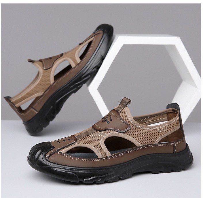 Men's Breathable Closed Toe Sandals, Mesh Slip-On Outdoor Anti-Slip Lightweight Casual Beach Shoes