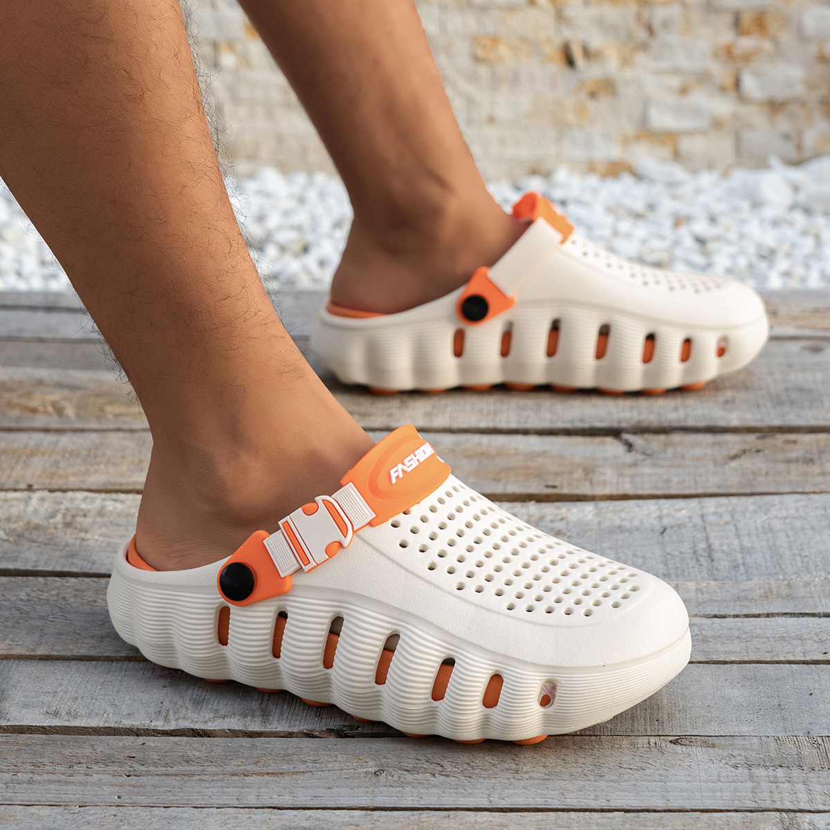 Men's EVA Clog Sandals Breathable Non-Slip Soft Sole Closed Toe Outdoor Beach Slippers