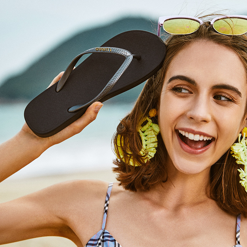 EVA Flip Flops for Men and Women, Non-Slip Beach Thong Sandals, Summer Casual Slippers