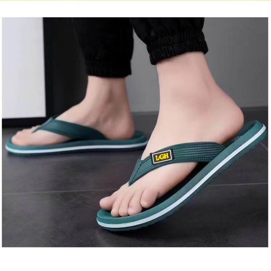 Men's PVC Flip Flops Casual Open Toe Thong Sandals for Home and Beach