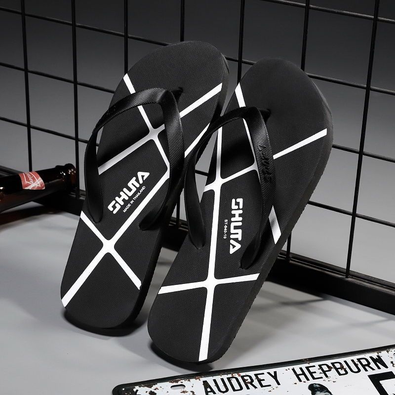 Men's PVC Flip Flops Non-Slip Soft Sole Quick-Dry Breathable Thong Sandals for Beach and Daily Wear