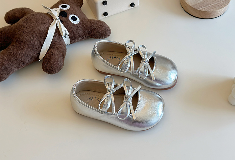 Girls Bow Ballet Flats, PU Leather Slip-On Dress Shoes for Toddlers and Kids