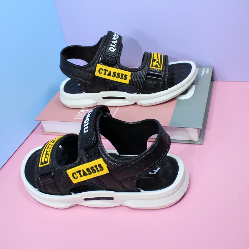 Kids Sandals for Boys and Girls, Summer Beach Shoes with Hook and Loop, PVC Sole and Fabric Upper for Outdoor Use