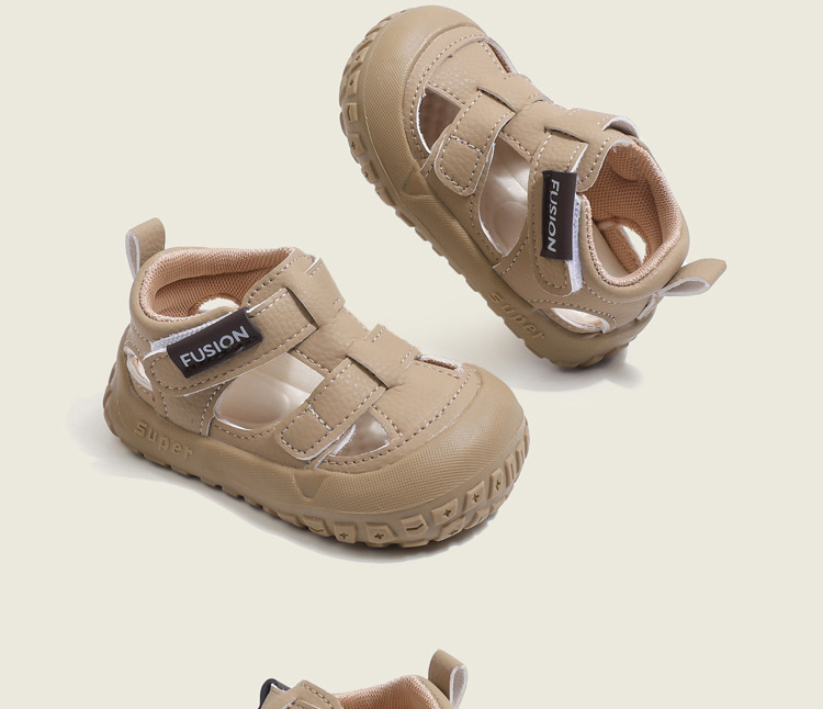 Breathable closed-toe sandals for kids, featuring a soft non-slip sole and hook-and-loop closure, suitable for toddler boys and girls in summer