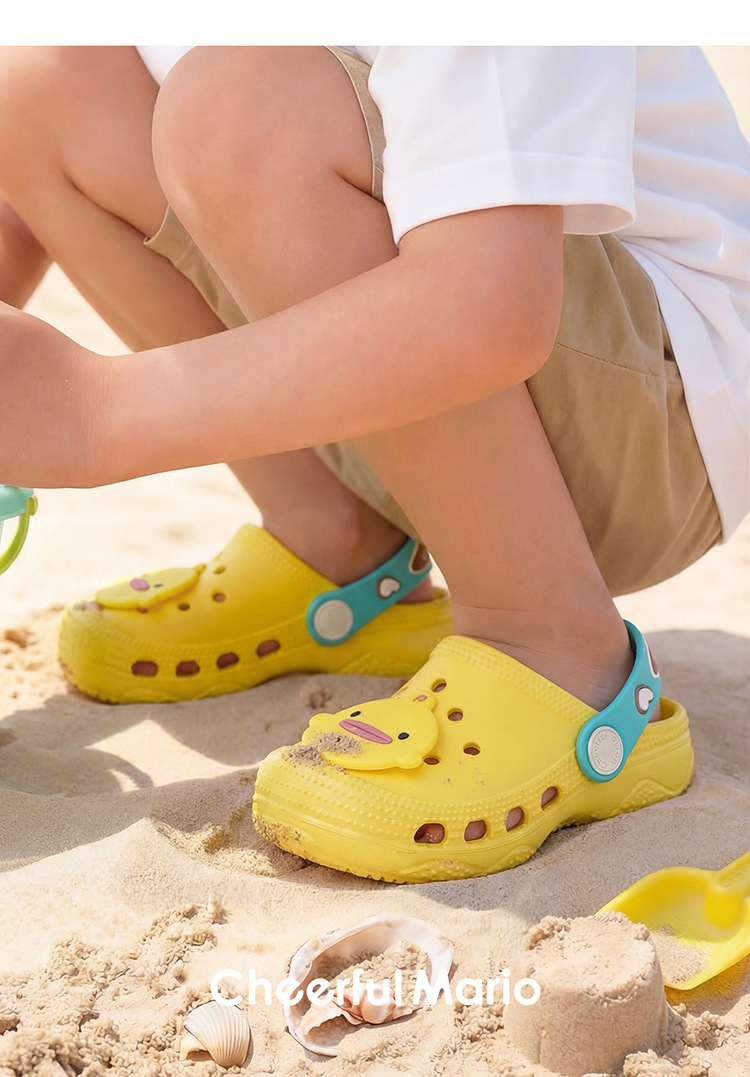 Cheerful Mario Kids EVA Clog Sandals Summer Slip-On Beach Shoes for Toddlers and Little Boys and Girls