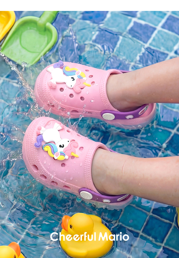Cheerful Mario Kids EVA Clog Sandals Summer Slip-On Beach Shoes for Toddlers and Little Boys and Girls