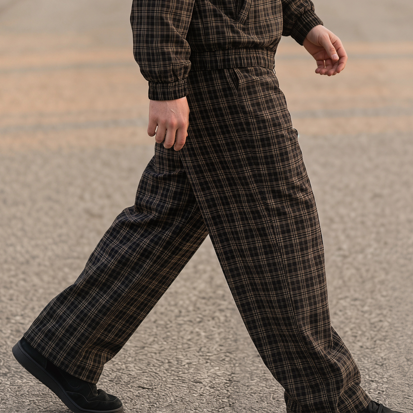 Men's Plaid Loose Casual Pants Cotton Blend Drawstring Straight Leg Long Trousers for Sports