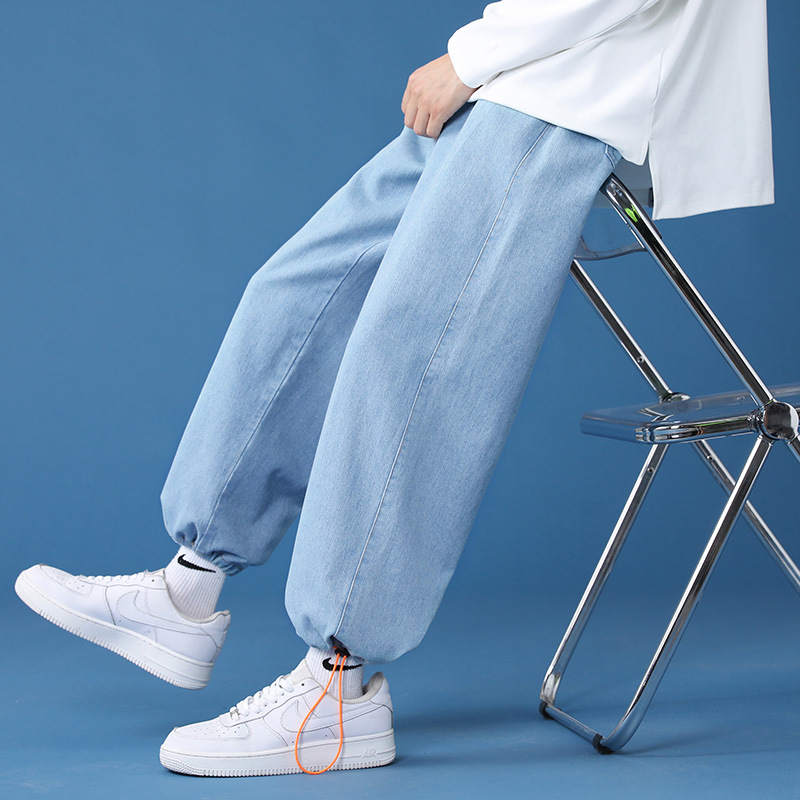 Men's Cotton Straight Leg Jeans, Loose Fit Casual Long Pants for Fall