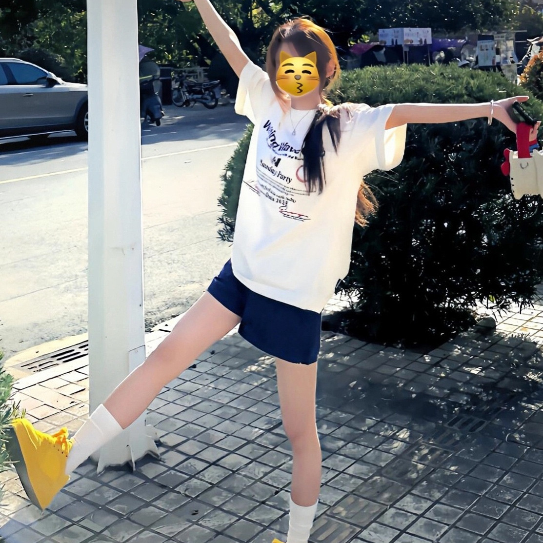Quần short nữ chất vải cotton cạp cao, kiểu dáng A-line thoải mái cho mùa hè