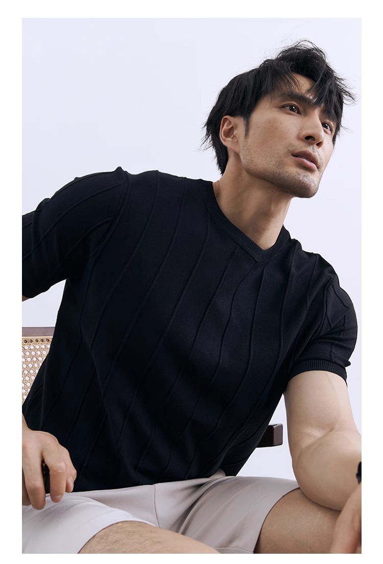 Men's Slim Fit Short Sleeve Knit T-Shirt, Ice Silk Crew Neck Summer Casual Top for Business Suit Layering