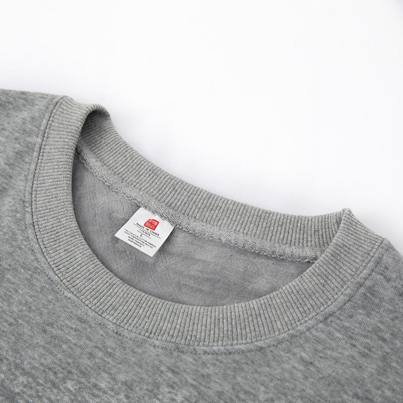 Men Fleece Lined Crew Neck Sweatshirt, Solid Color Loose Fit Pullover for Winter