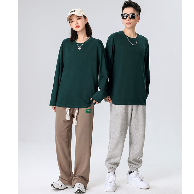 Unisex Cotton Long Sleeve Crewneck T-Shirt, Loose Fit Solid Color Top for Spring and Autumn