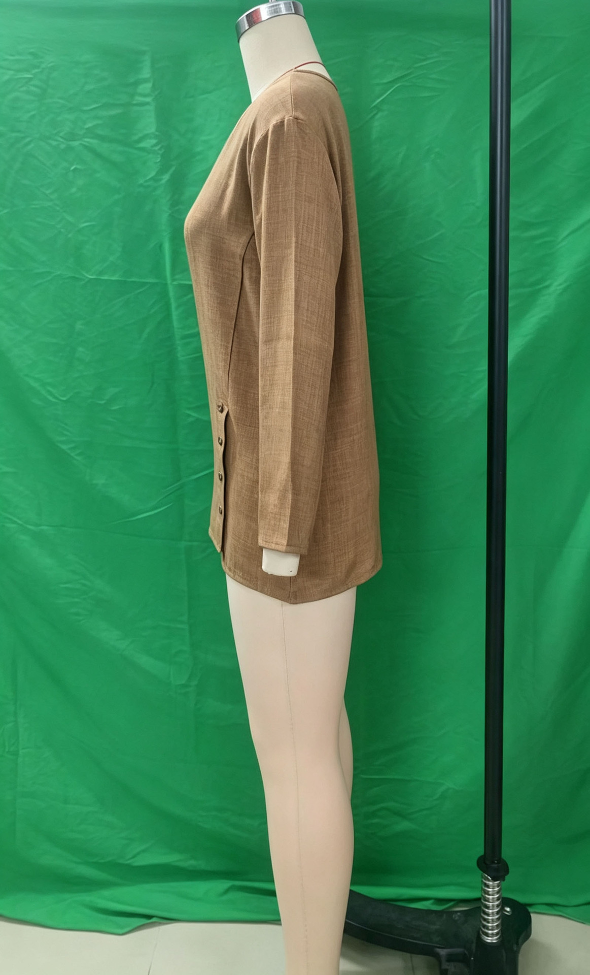 Women Loose Fit Long Sleeve Crew Neck T-Shirt with Side Button Detail, Casual Solid Color Top for Commute