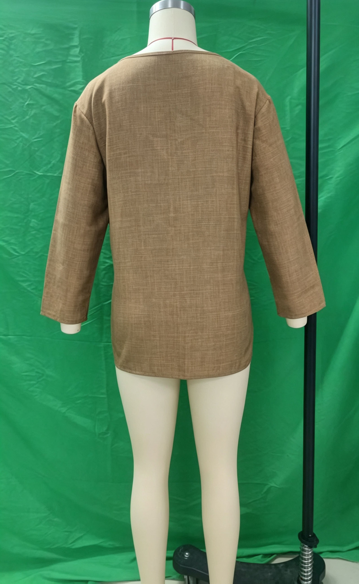 Women Loose Fit Long Sleeve Crew Neck T-Shirt with Side Button Detail, Casual Solid Color Top for Commute