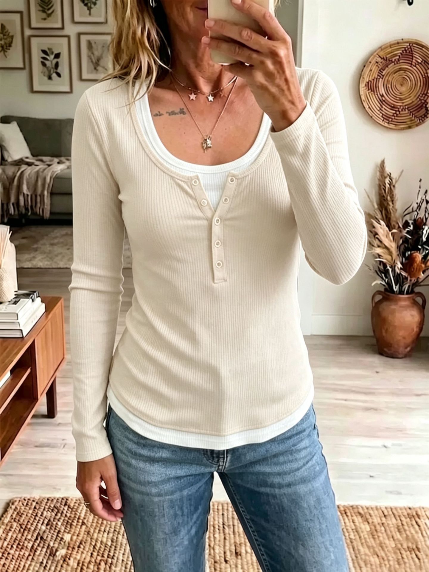 Baju T-shirt wanita berwarna blok, rekaan dua helai dengan lengan panjang, diperbuat daripada campuran kapas, gaya slim fit dengan kolar bulat, sesuai untuk musim gugur.